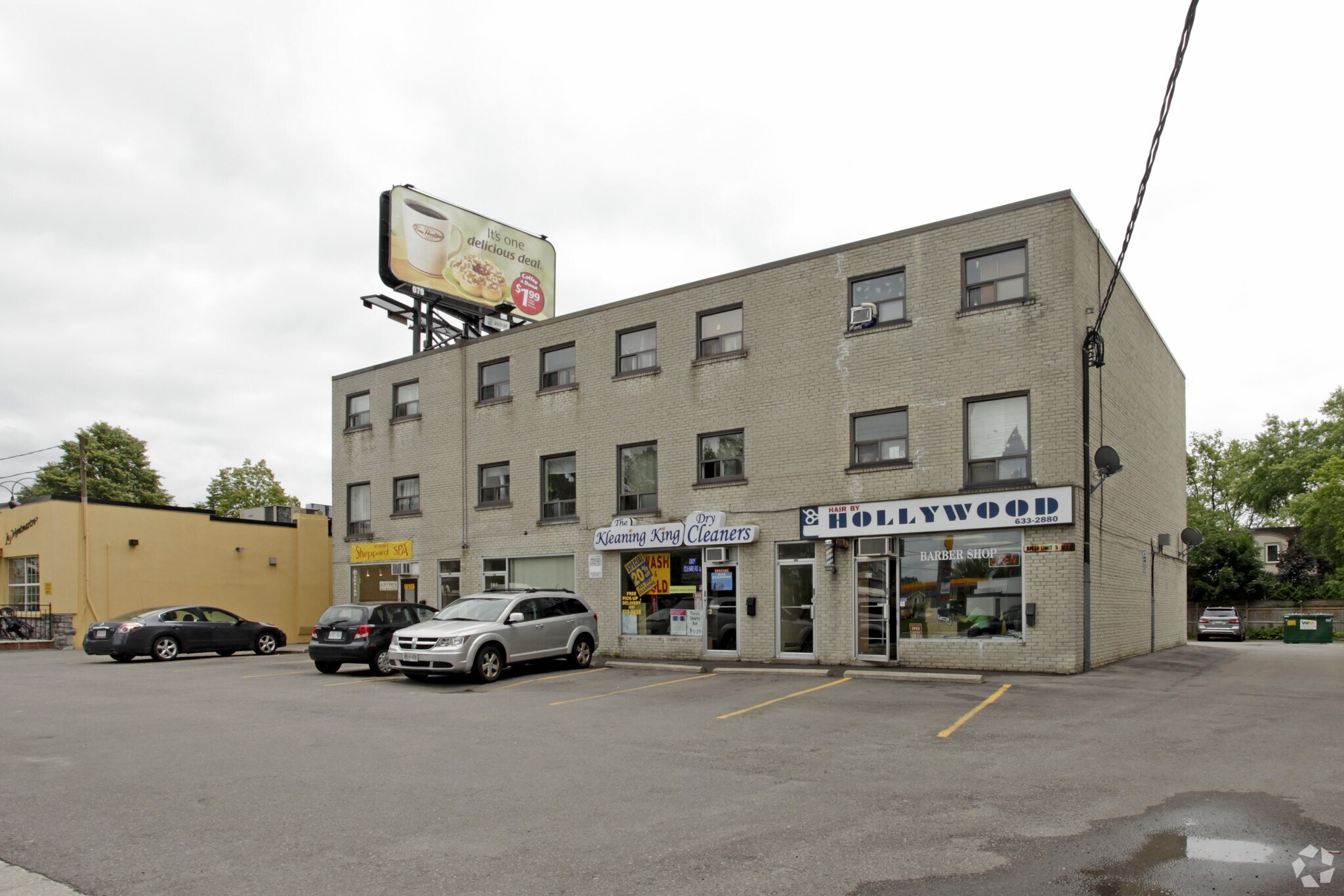 915-925 Sheppard Ave W, Toronto, ON for sale Primary Photo- Image 1 of 1