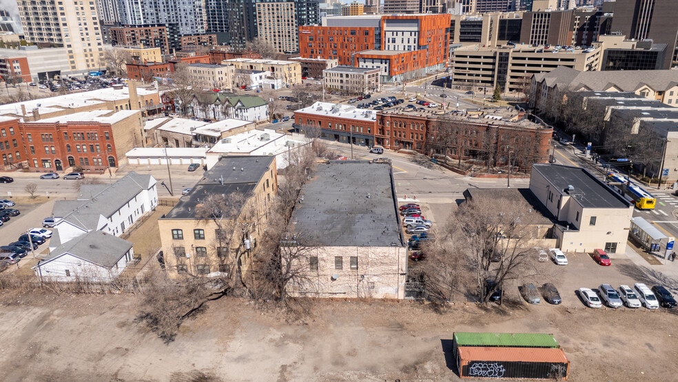 731 E 14th St, Minneapolis, MN for sale - Building Photo - Image 3 of 31