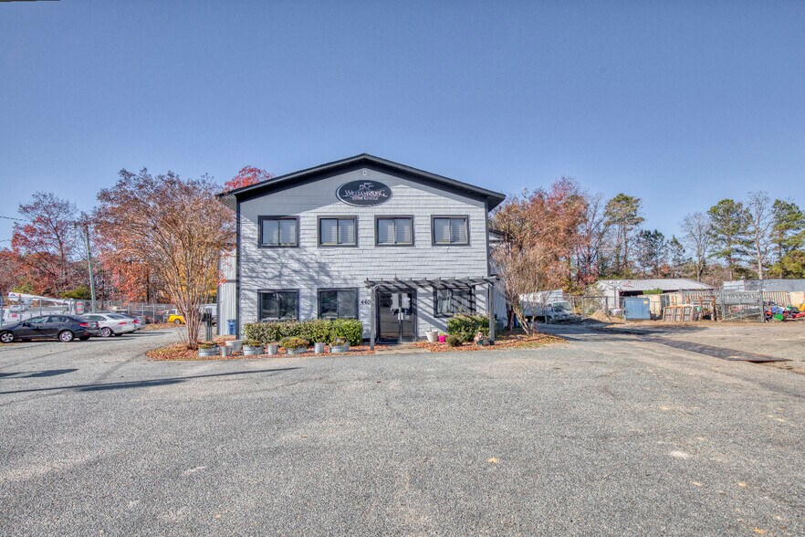 4403 Ironbound Rd, Williamsburg, VA for sale - Building Photo - Image 3 of 11
