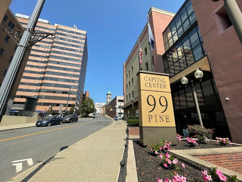 99 Pine St, Albany, NY for lease - Building Photo - Image 2 of 20
