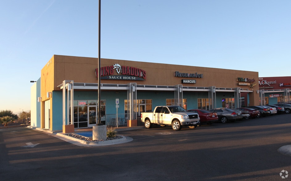 12115 Montwood Dr, El Paso, TX for lease - Primary Photo - Image 2 of 5