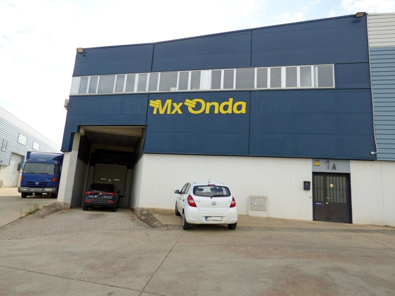 Industriel dans Cabanillas del Campo, Guadalajara à vendre - Photo du bâtiment - Image 3 de 4