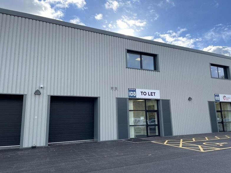 200 Scotia Rd, Stoke On Trent for lease - Building Photo - Image 3 of 22