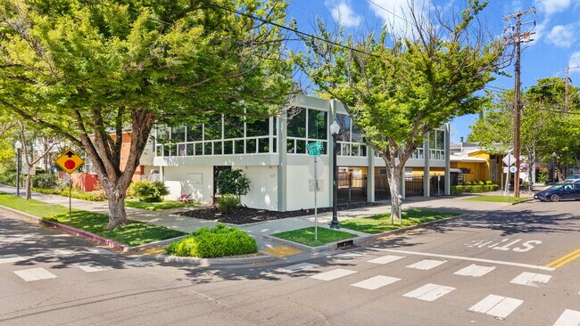 More details for 2431 Capitol Ave, Sacramento, CA - Office for Lease