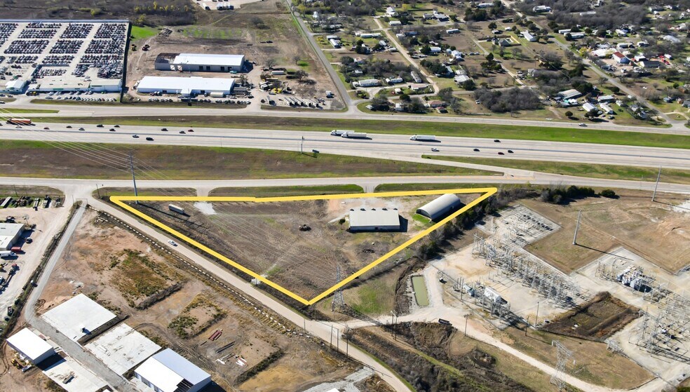 14656 N Interstate Highway 35, Elm Mott, TX à vendre - Photo du bâtiment - Image 3 de 7