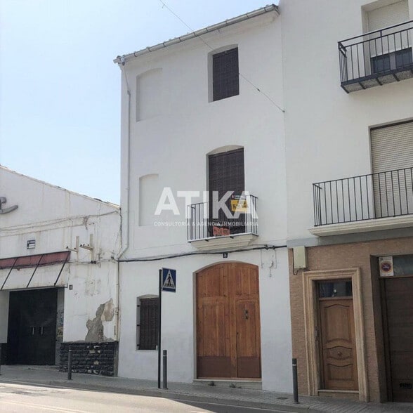 Retail in Ontinyent for lease - Building Photo - Image 1 of 6