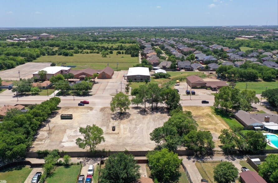 301 N Town East Blvd, Mesquite, TX for sale - Aerial - Image 3 of 6