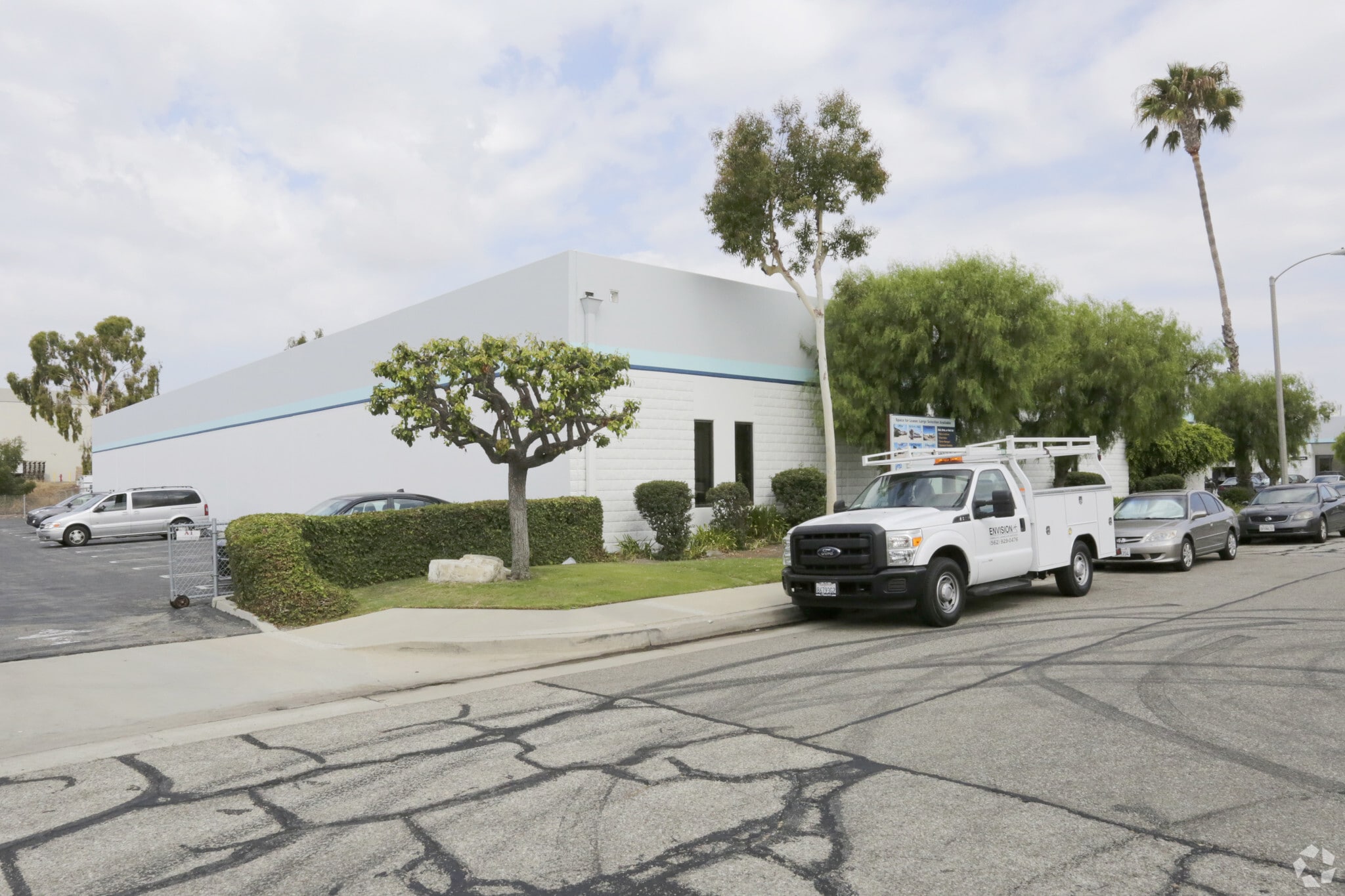 20445 S Gramercy Pl, Torrance, CA for lease Primary Photo- Image 1 of 8