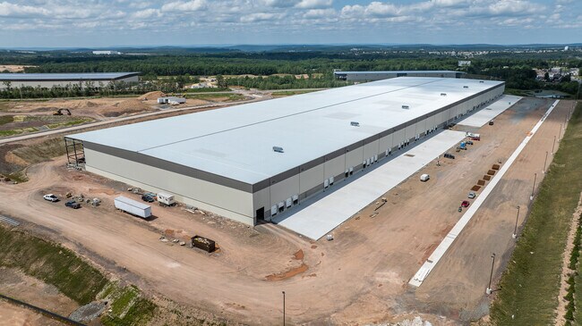 Plus de détails pour 125 Crossroads Blvd S, Hazleton, PA - Industriel à louer