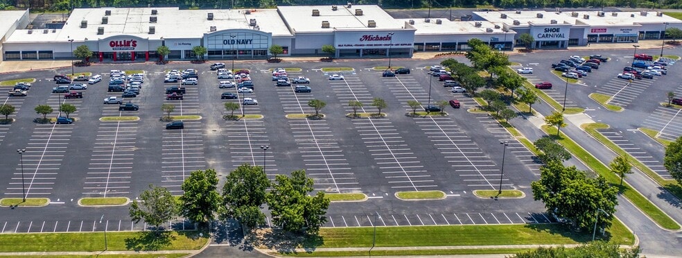 3407 Derek Dr, Lake Charles, LA for lease - Primary Photo - Image 2 of 9