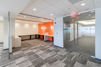 8251 Greensboro Dr, McLean, VA for lease Interior Photo- Image 2 of 9