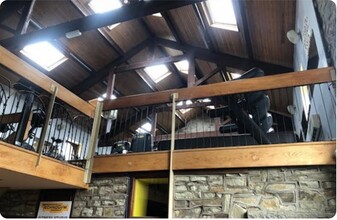 New Hall Hey Rd, Rossendale for lease Interior Photo- Image 2 of 5