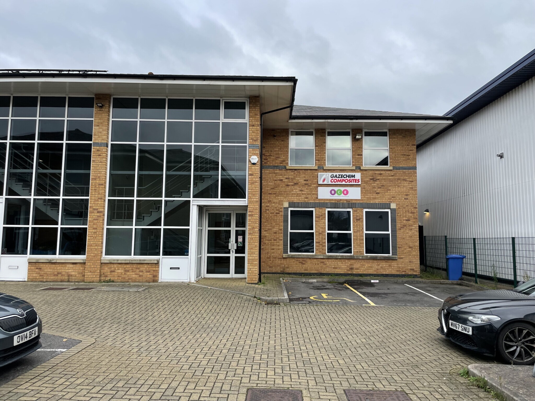 Windmill Rd, Kenn à louer Photo du bâtiment- Image 1 de 4