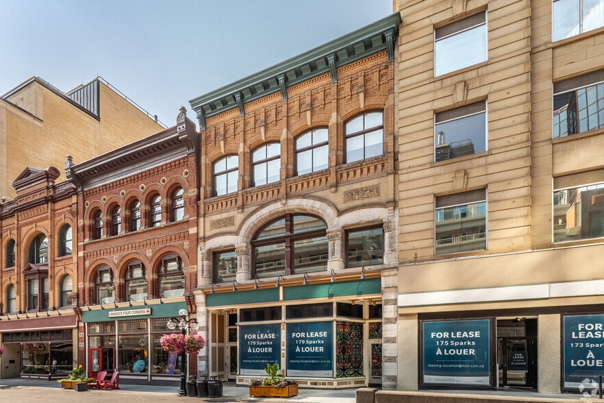 179 Sparks St, Ottawa, ON for lease - Primary Photo - Image 1 of 2