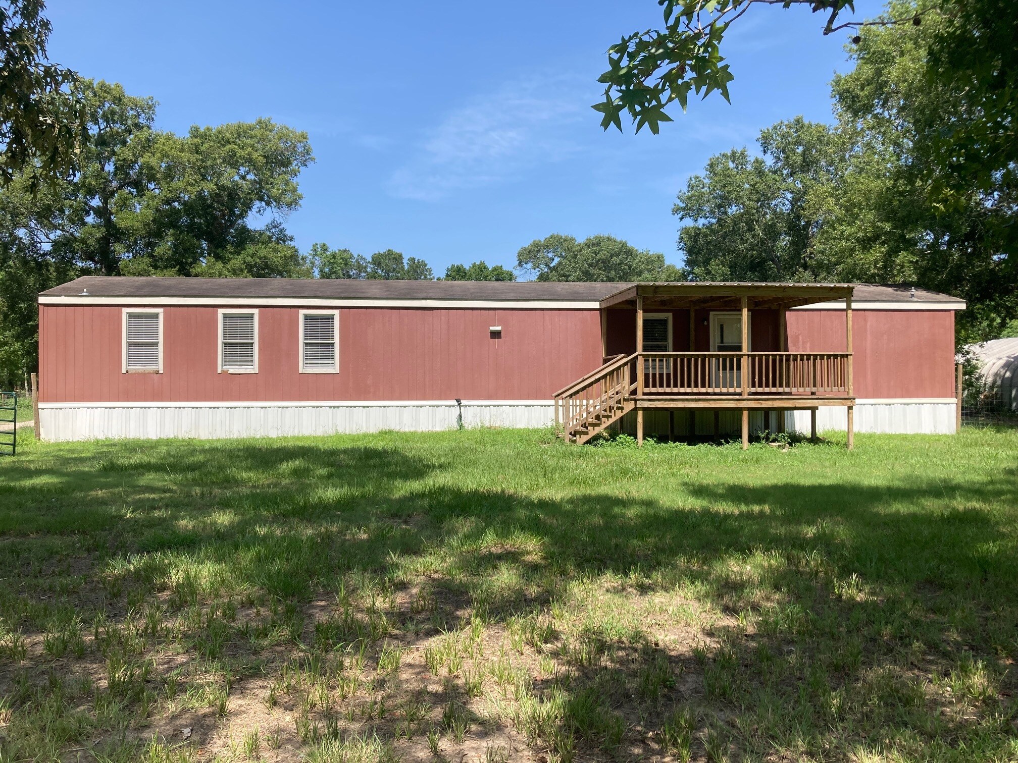 101 County Road 2341, Dayton, TX à vendre Photo principale- Image 1 de 5