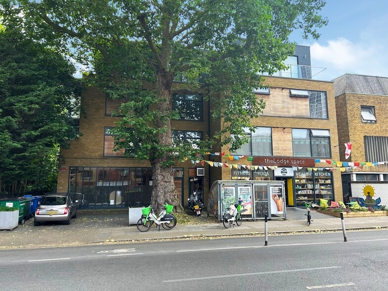 120A Lower Rd, London for lease - Primary Photo - Image 1 of 1