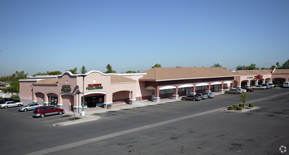 6730 W Camelback Rd, Glendale, AZ for lease - Building Photo - Image 3 of 3