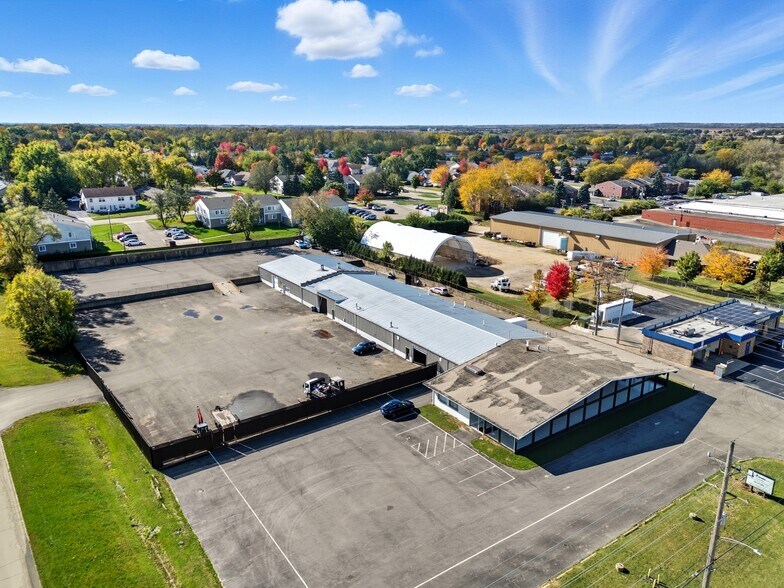 801 W Grant Hwy, Marengo, IL à louer - Photo du bâtiment - Image 3 de 46