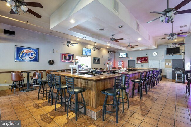 More details for 5 Spring Valley Rd, Reading, PA - Retail for Sale