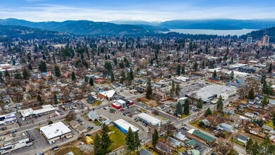 1114 N 3rd St, Coeur d'Alene, ID à vendre Photo intérieure- Image 2 de 28