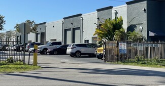 Plus de détails pour 3140 W 84th St, Hialeah, FL - Industriel à louer