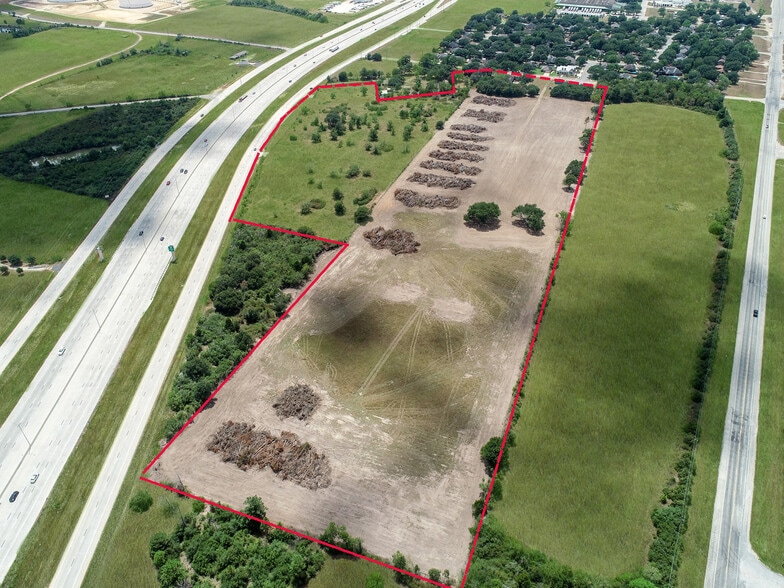 1408 Ward Bend Rd, Sealy, TX for sale - Building Photo - Image 3 of 15