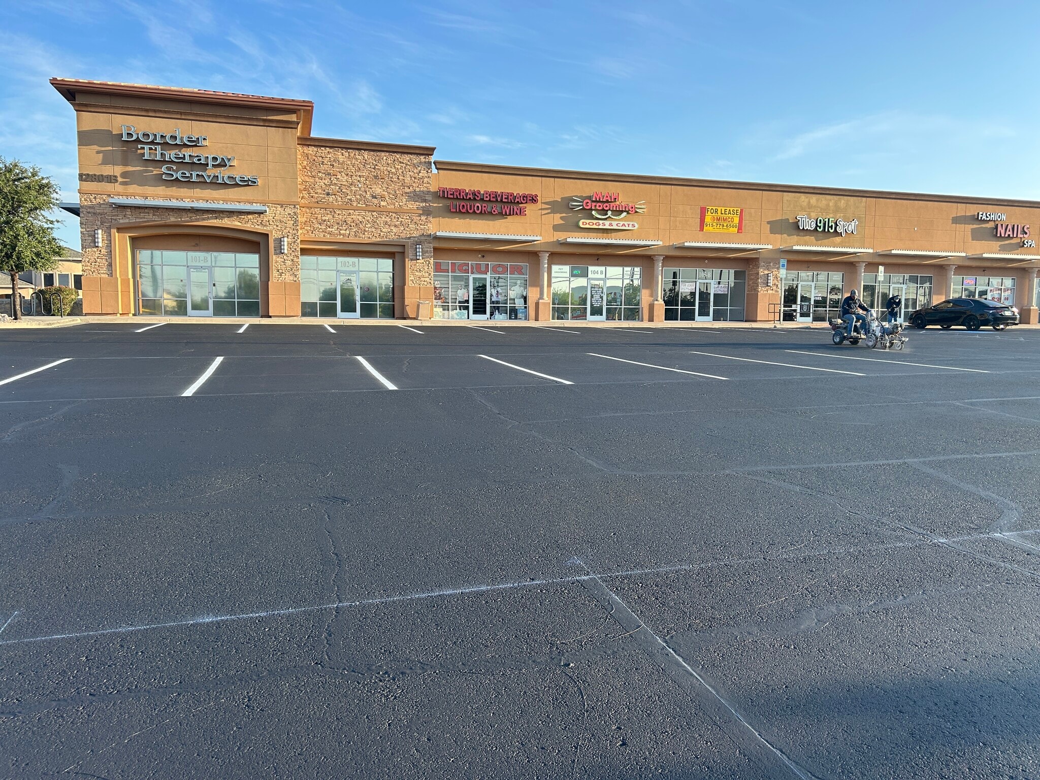 12801 Edgemere Blvd, El Paso, TX for lease Primary Photo- Image 1 of 2