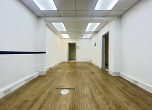 35 Prospect St, Reading à louer Photo intérieure- Image 2 de 6