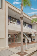 808 Manhattan Ave, Manhattan Beach, CA for lease Building Photo- Image 2 of 18