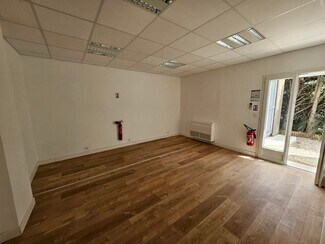 More details for 230 Chemin Des Valladets, Éguilles - Office for Lease