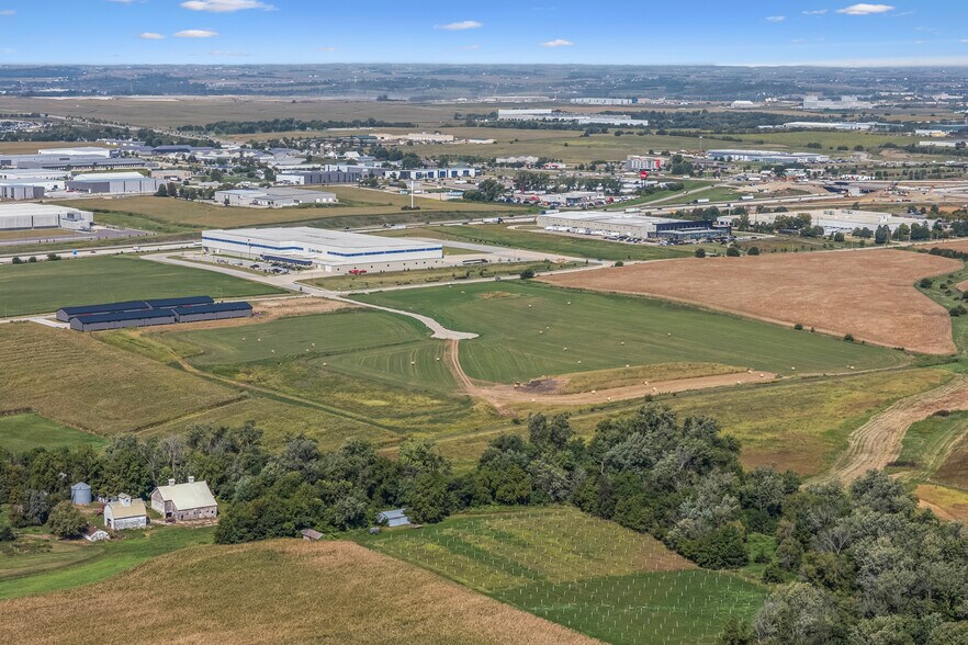 Outlot A Ackerman Dr, Cedar Rapids, IA for sale - Building Photo - Image 2 of 6