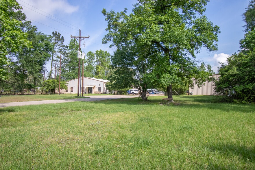 805 Hilbig Rd, Conroe, TX for sale - Building Photo - Image 3 of 9