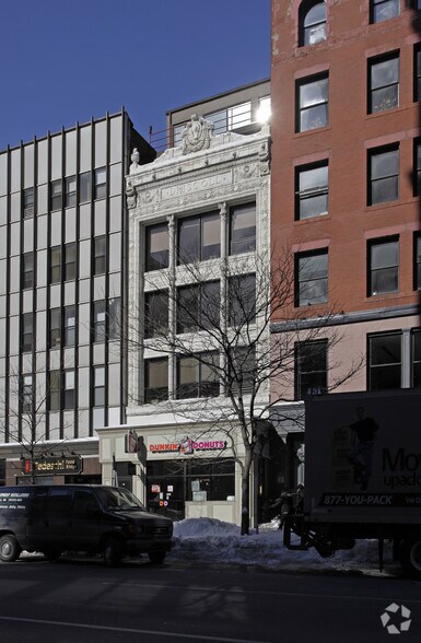 715 Boylston St, Boston, MA à louer - Photo du bâtiment - Image 3 de 3