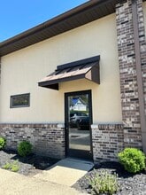 103 Plaza Dr, Saint Clairsville, OH for lease Building Photo- Image 2 of 12