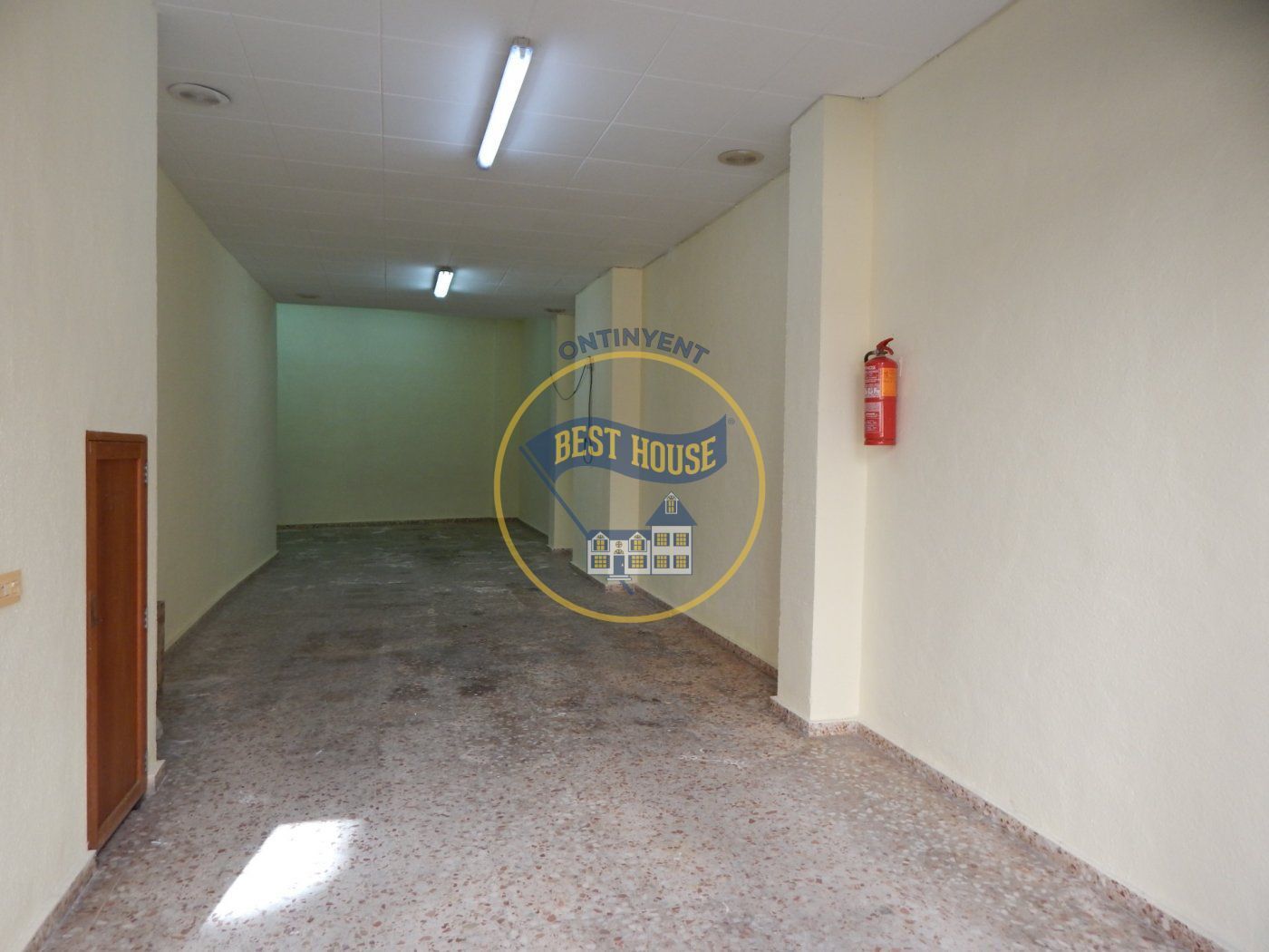 Retail in Ontinyent for sale Building Photo- Image 1 of 21