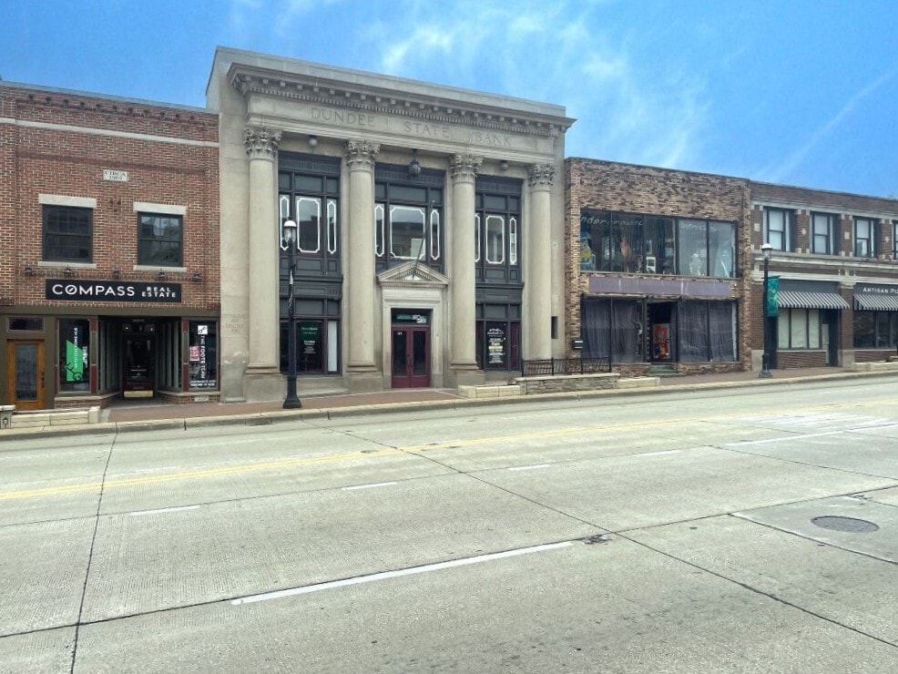 119 W Main St, West Dundee, IL for lease Primary Photo- Image 1 of 6