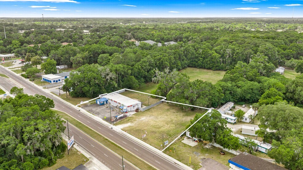 2926 NE Jacksonville Rd, Ocala, FL à vendre - Photo du bâtiment - Image 2 de 19