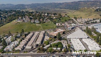 Plus de détails pour 9015 Owensmouth Ave, Canoga Park, CA - Multi-résidentiel à vendre