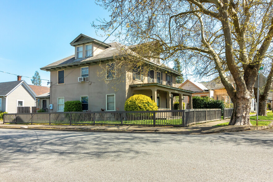 510 SE Floed Ave, Roseburg, OR for sale - Building Photo - Image 3 of 40