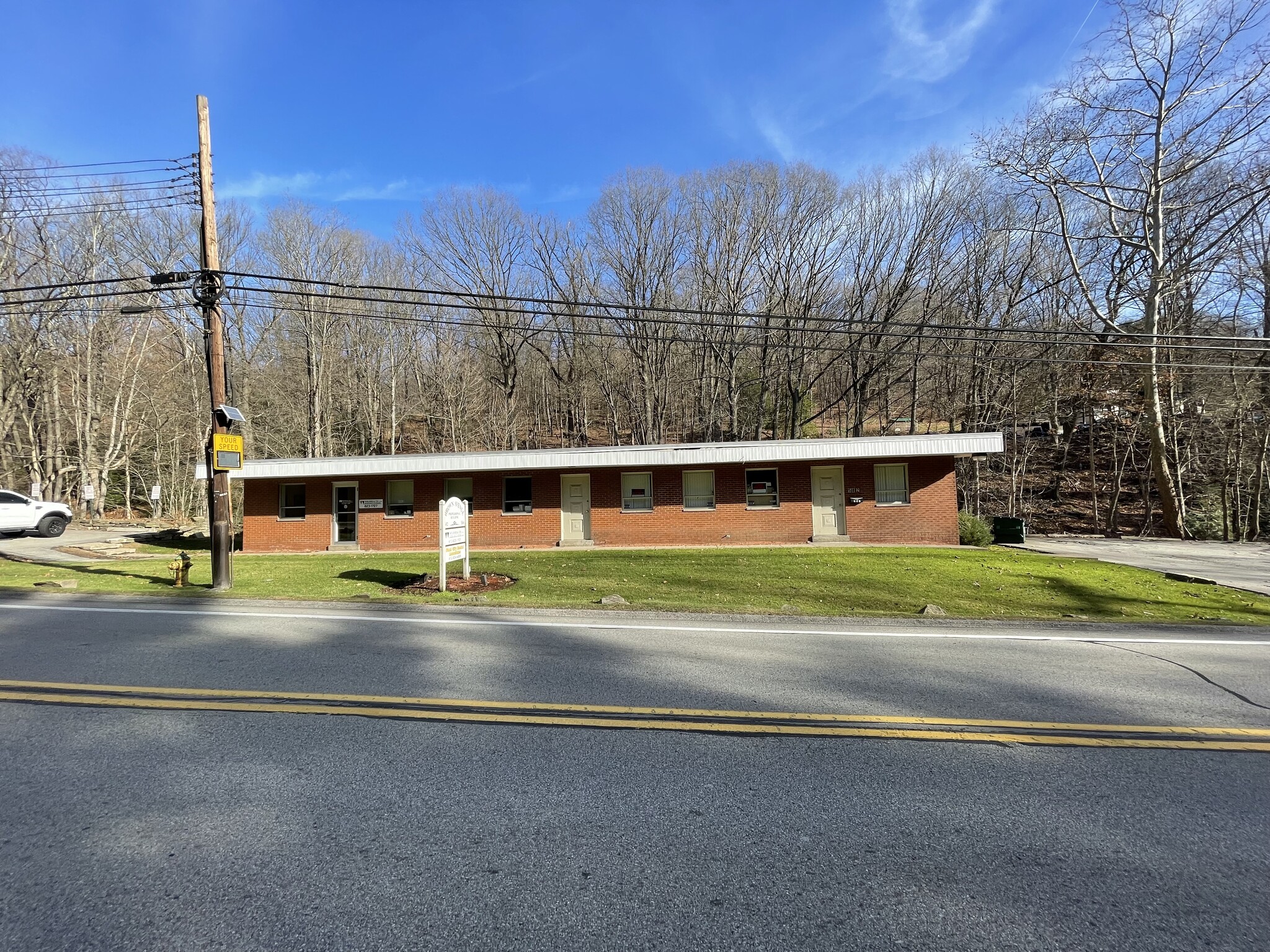 584 Brown Ave, Turtle Creek, PA for sale Primary Photo- Image 1 of 1