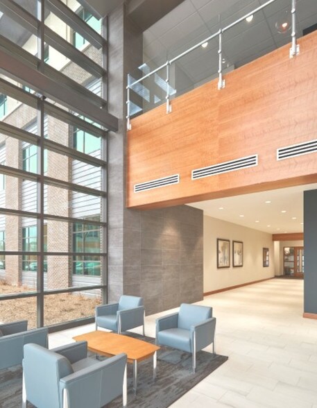 11939 N Meridian St, Carmel, IN à louer - Photo intérieure - Image 3 de 9