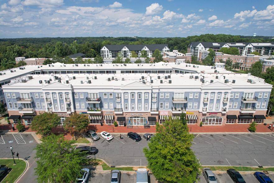 1520-1530 Overland Park Ln, Charlotte, NC for sale - Building Photo - Image 1 of 1