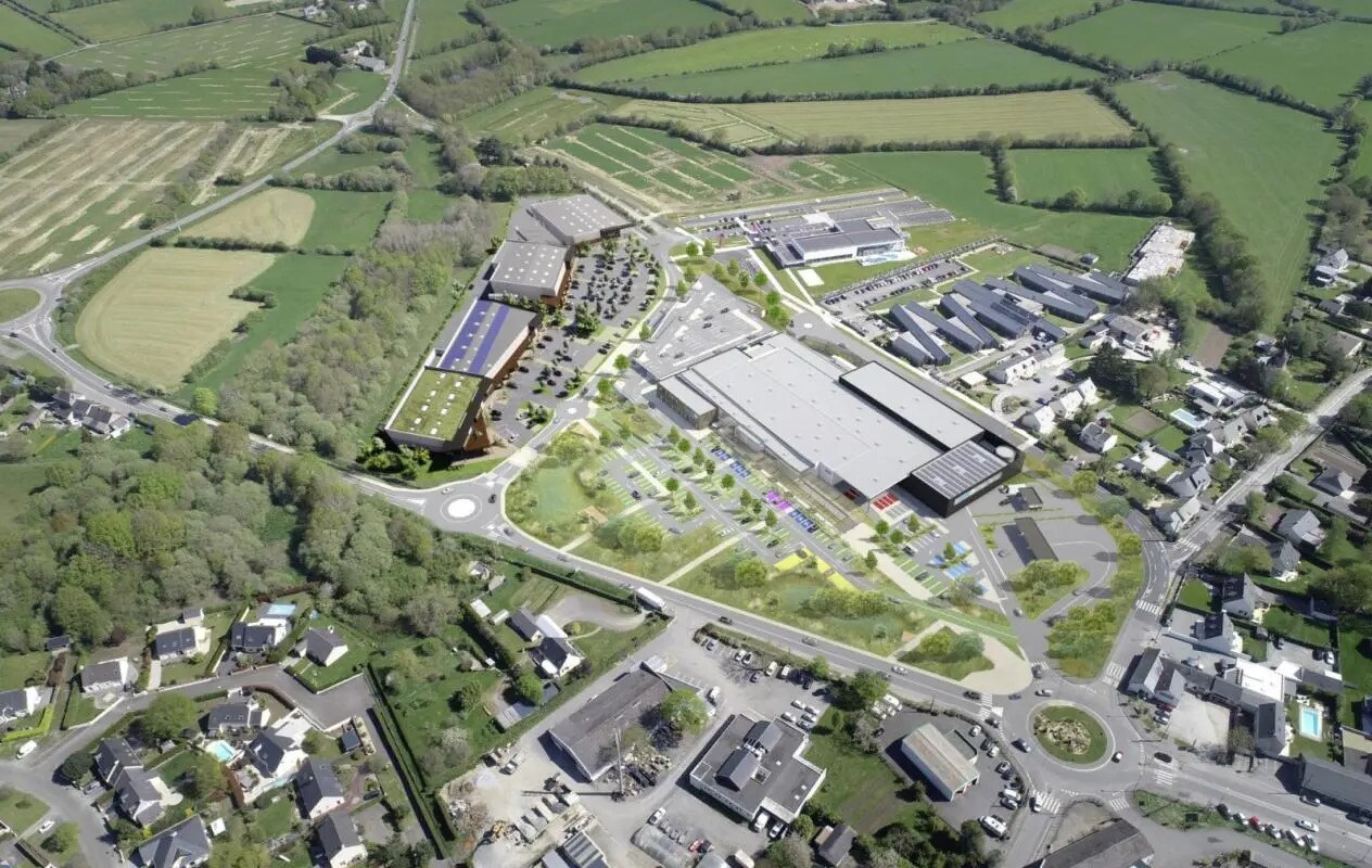 Commerce de détail dans GRANDCHAMP-DES-FONTAINES à louer Aérien- Image 1 de 3