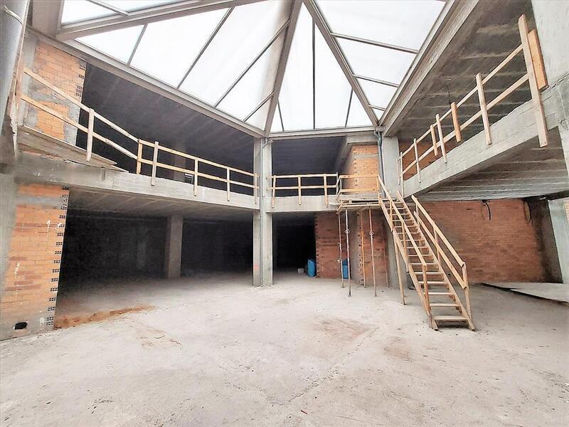 Retail in Ourense for sale Building Photo- Image 1 of 17