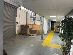 4 Dryden St, Leicester for lease Interior Photo- Image 1 of 13