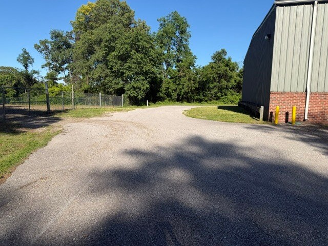 7817 Sandy Farm Rd, Severn, MD à louer - Photo du bâtiment - Image 2 de 12