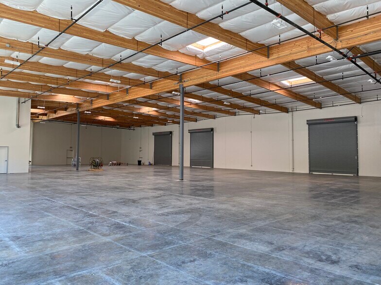 11201 Sun Center Drive, Rancho Cordova, CA for lease - Interior Photo - Image 2 of 11