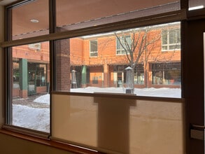 978-1004 Main St, Branford, CT à louer Photo intérieure- Image 2 de 14