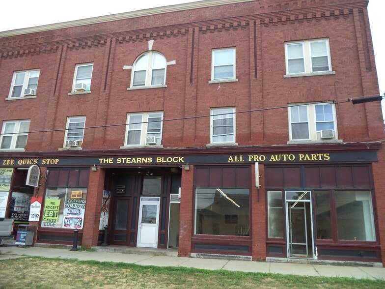 15-17 Railroad Sq, Nashua, NH for lease - Building Photo - Image 1 of 7