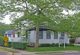 Plus de détails pour 1228 Roanoke Ave, Riverhead, NY - Bureau à vendre